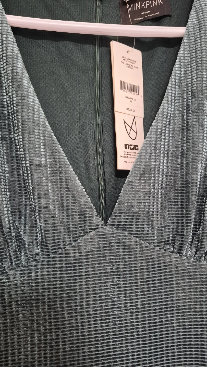 MINKPINK Green Velvet Puff Sleeve Dress - Medium
