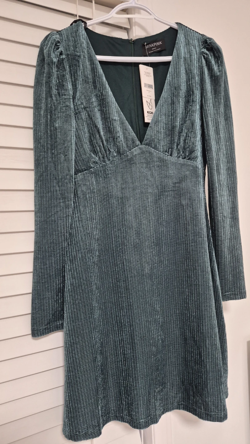 MINKPINK Green Velvet Puff Sleeve Dress - Medium - photo 2