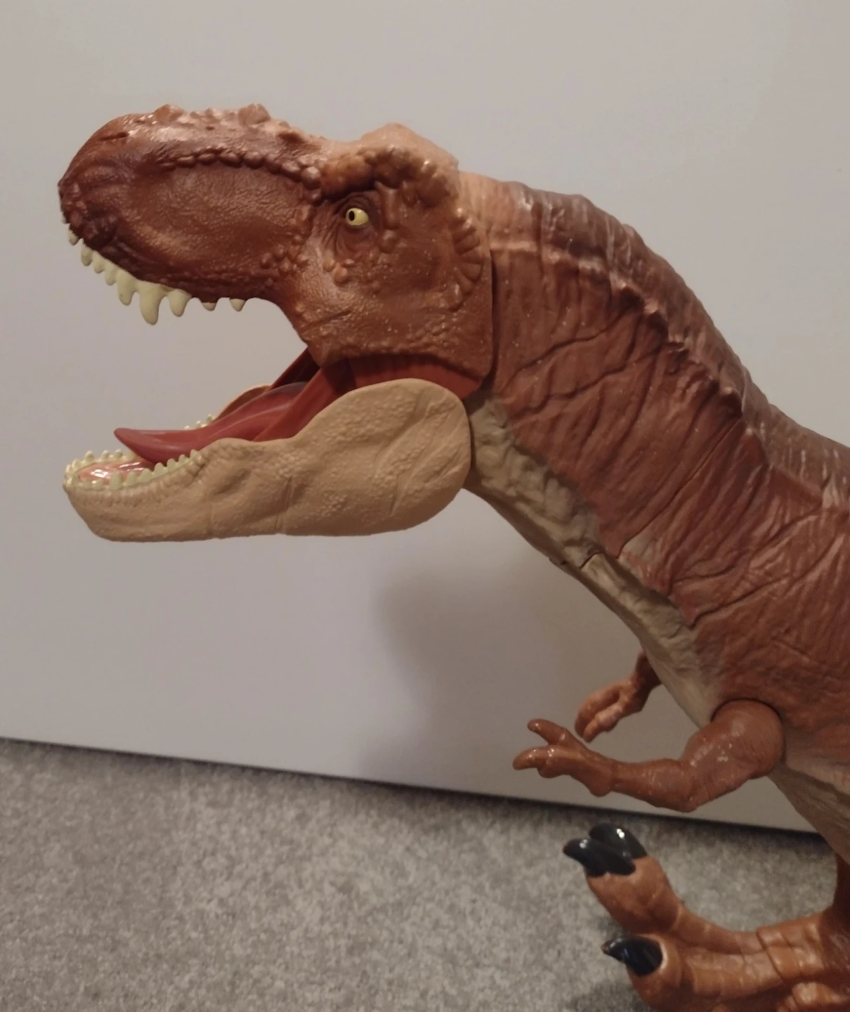 Jurassic Park World Tyrannosaurus Rex Super Colossal T-Rex 42" - photo 5