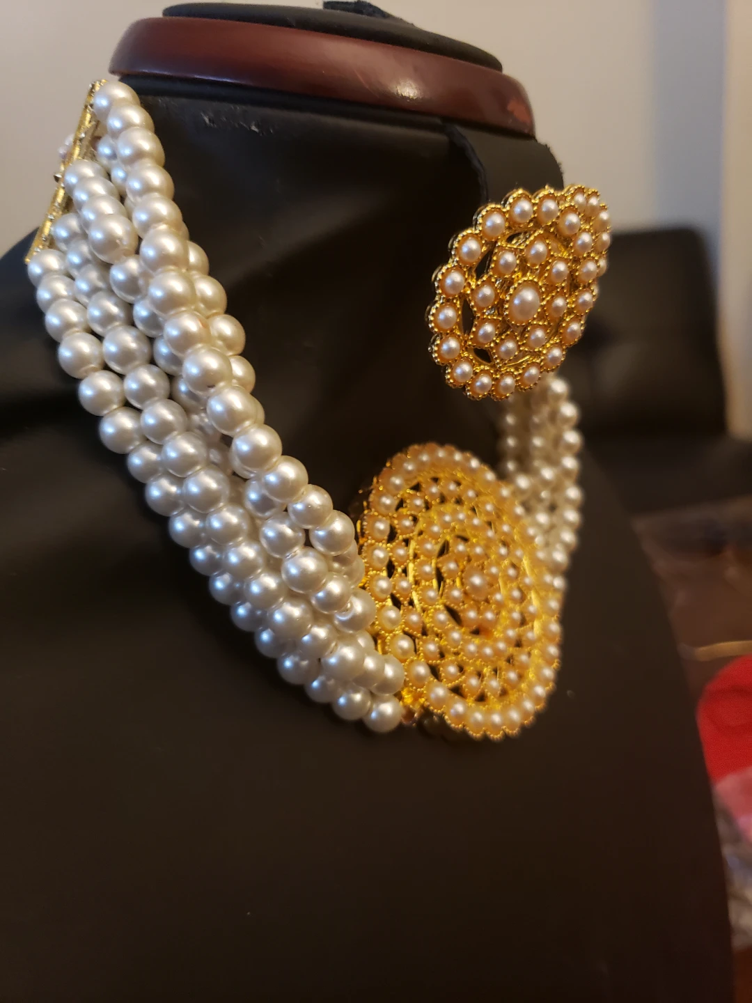 Pearl Necklace and Earrings - photo 2