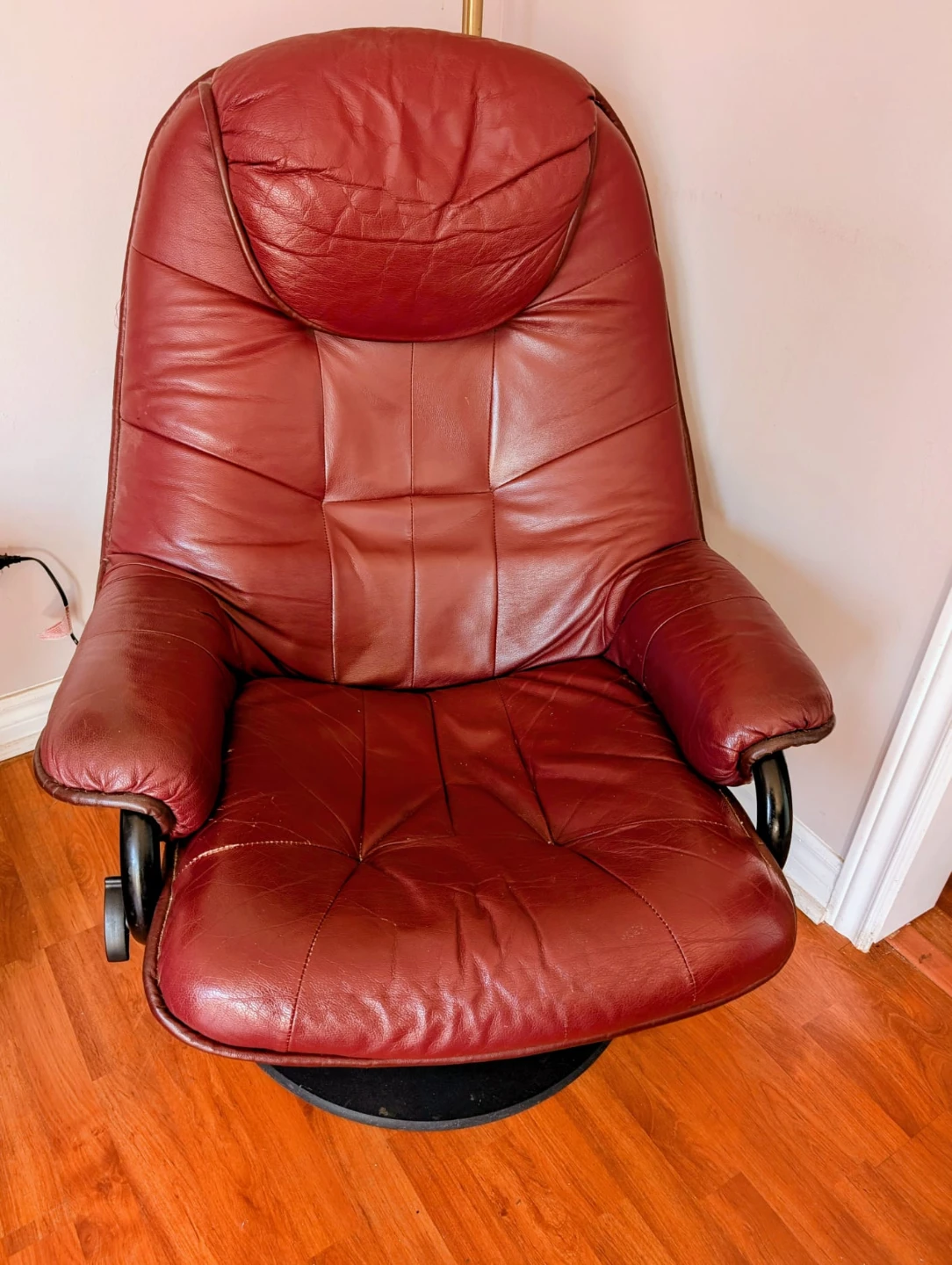Real Leather Swivel Office Chair