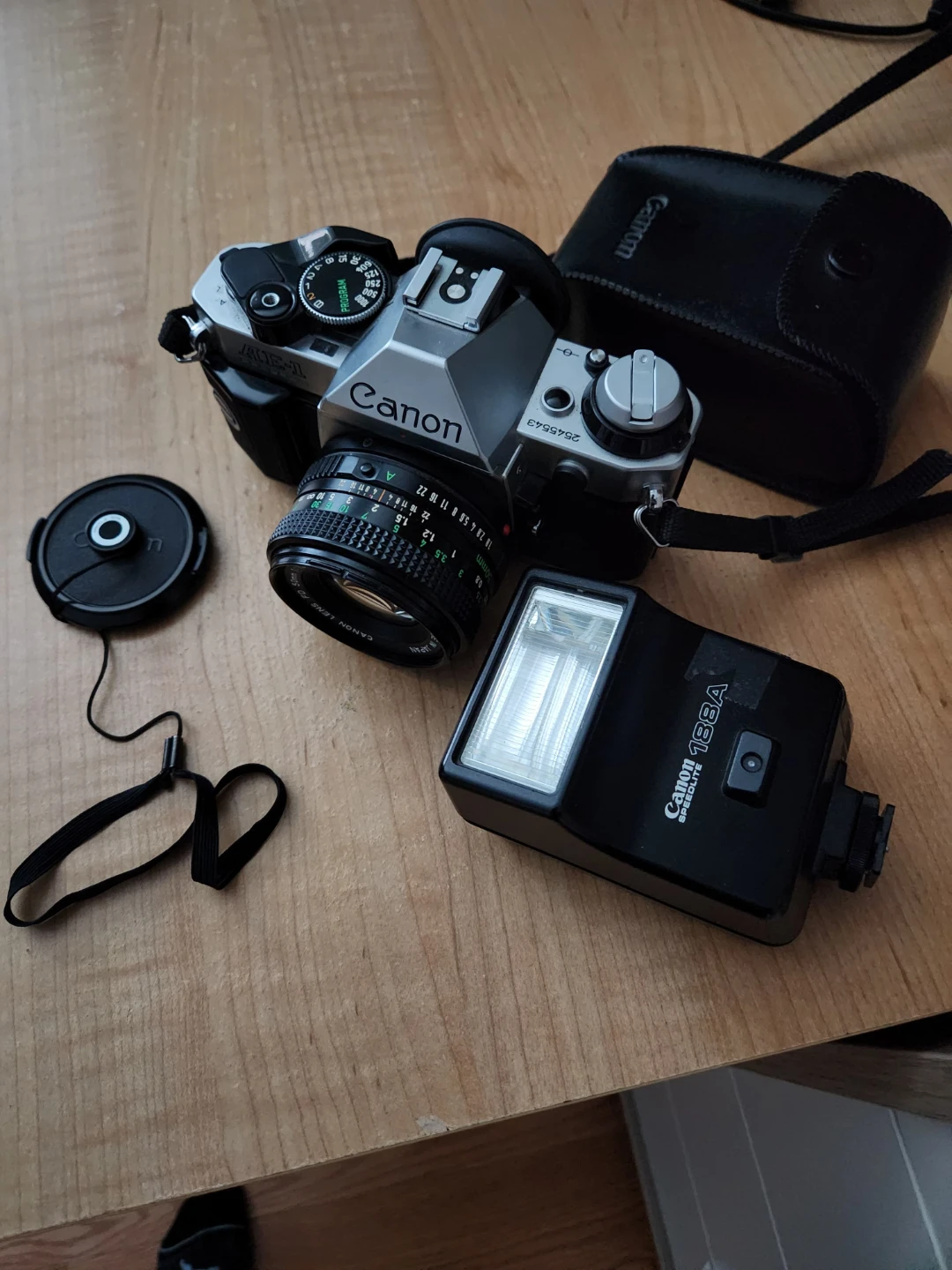 Canon AE-1 Program 35mm Film Camera with Lens and Speedlite - photo 4