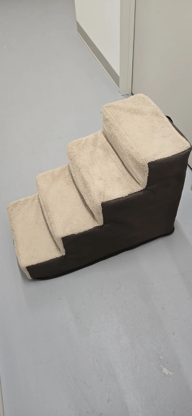 4-Step Pet Stairs - photo 2
