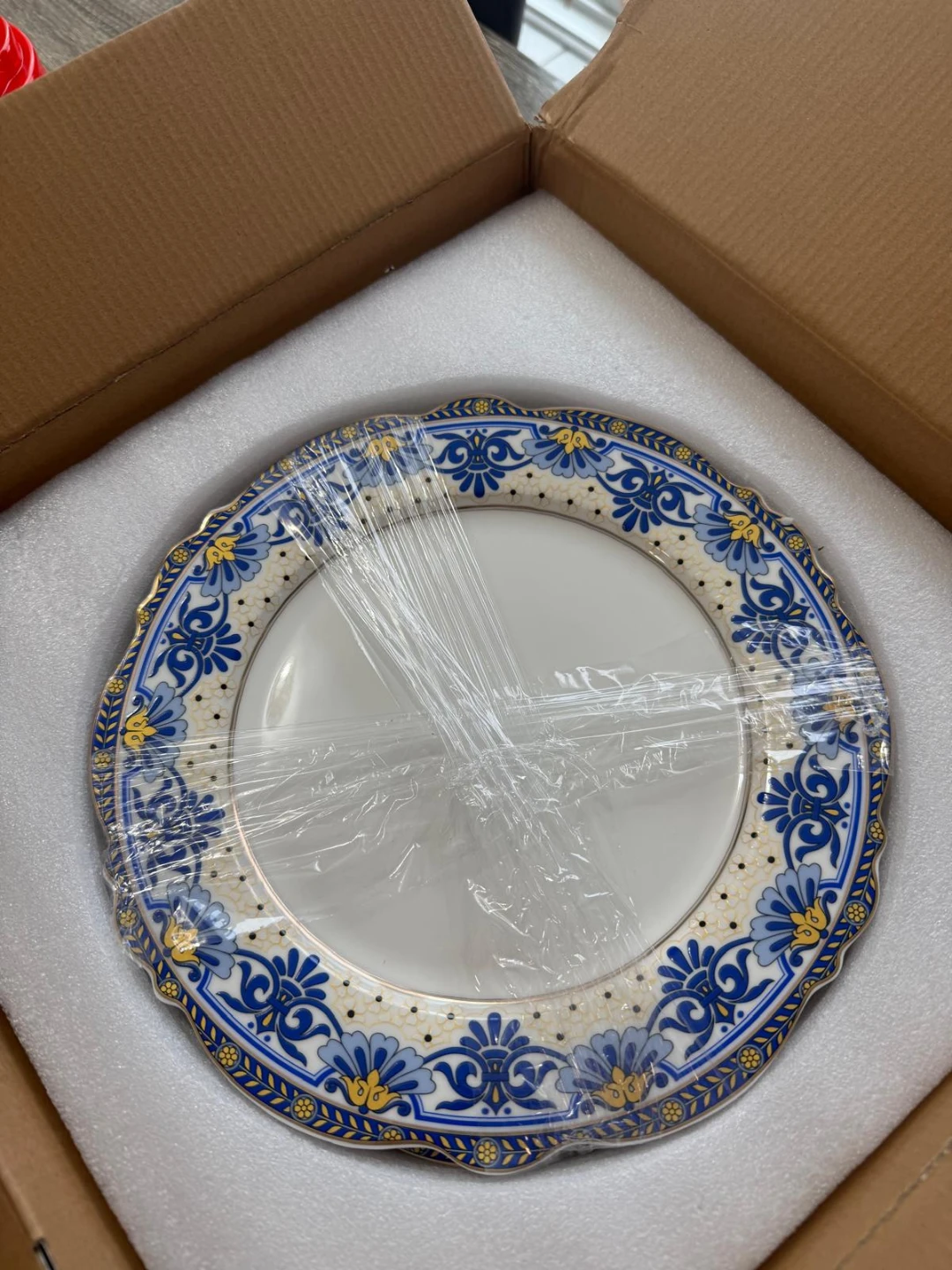 ACMLIFE GOLD plated Bone China Dinnerware Set - photo 3