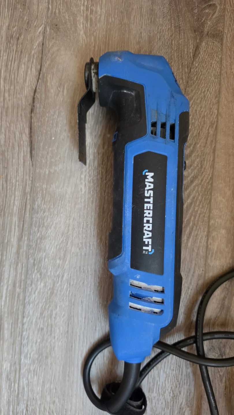 Mastercraft Corded Oscillating Multi-Tool
