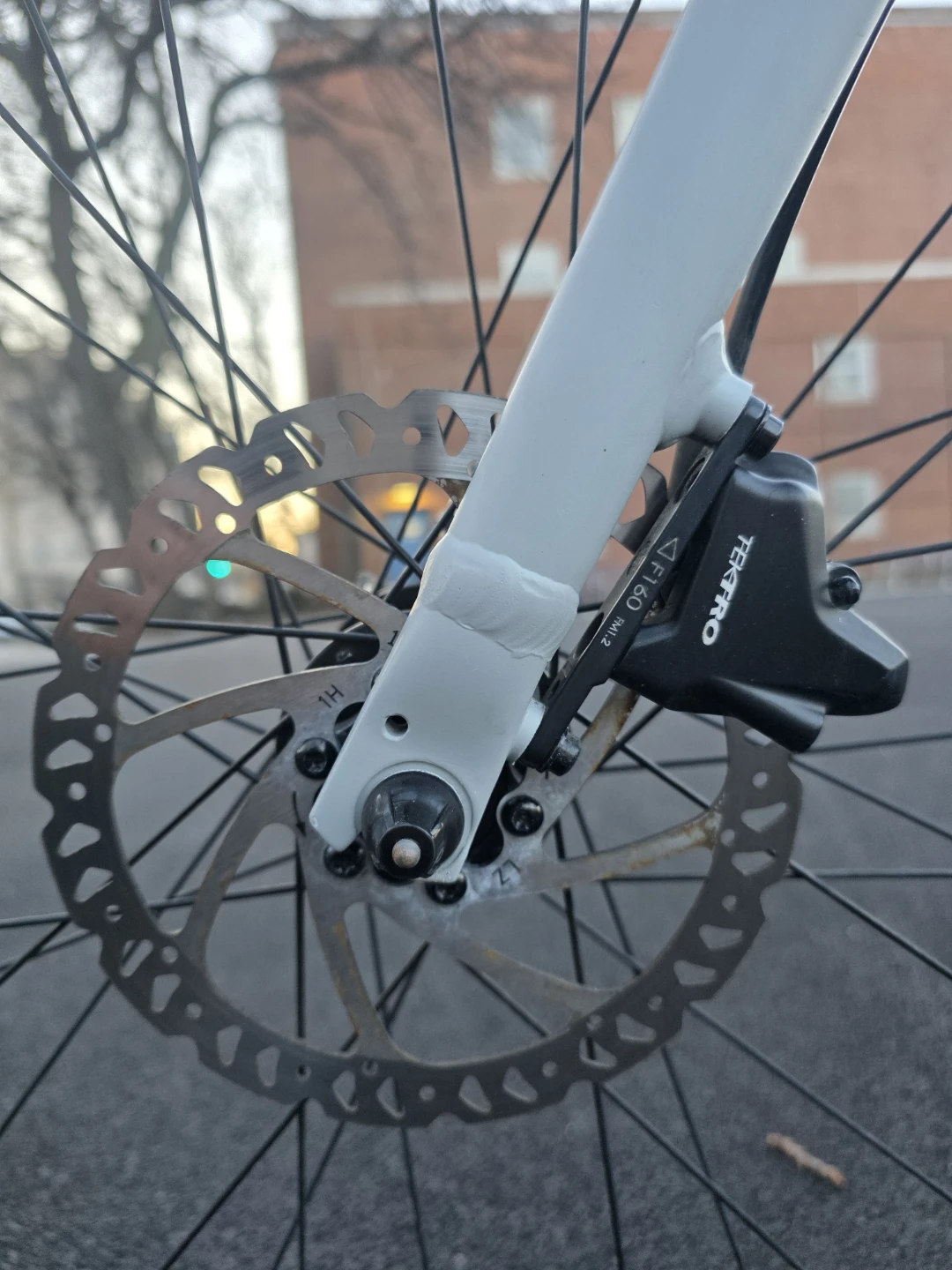 Giant Escape Hybrid Bike - photo 3