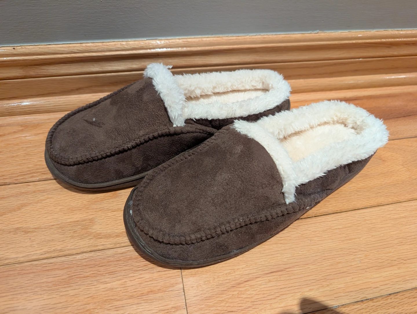 Black Series Men's Memory Foam Slippers - photo 3