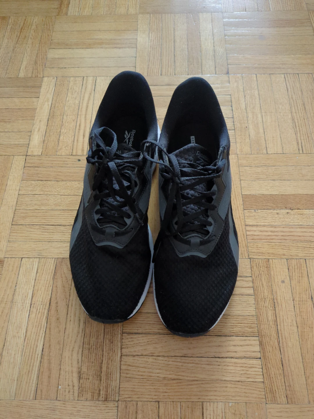 Reebok Running Shoes size 10.5