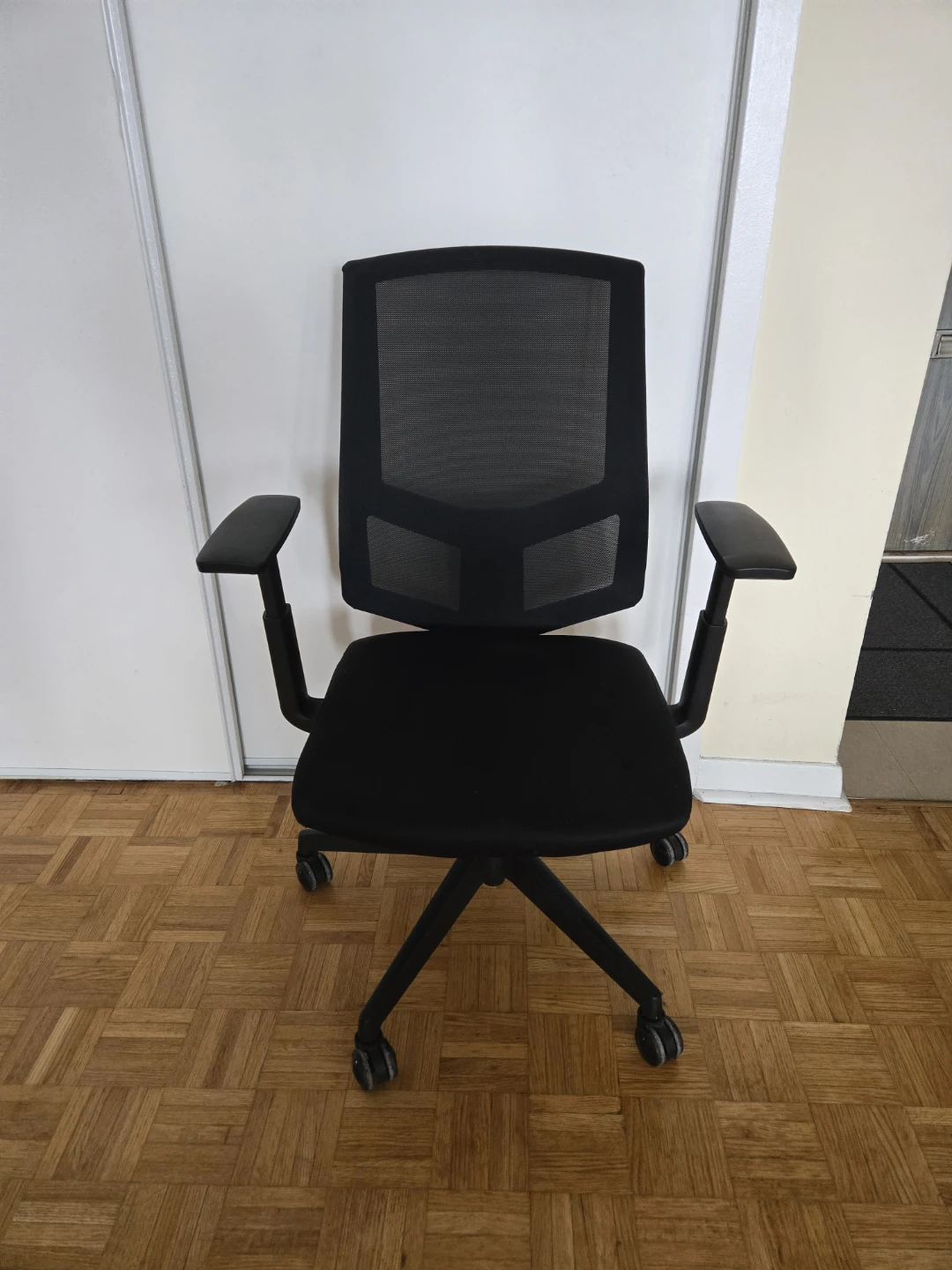 Black Mesh Office Chair