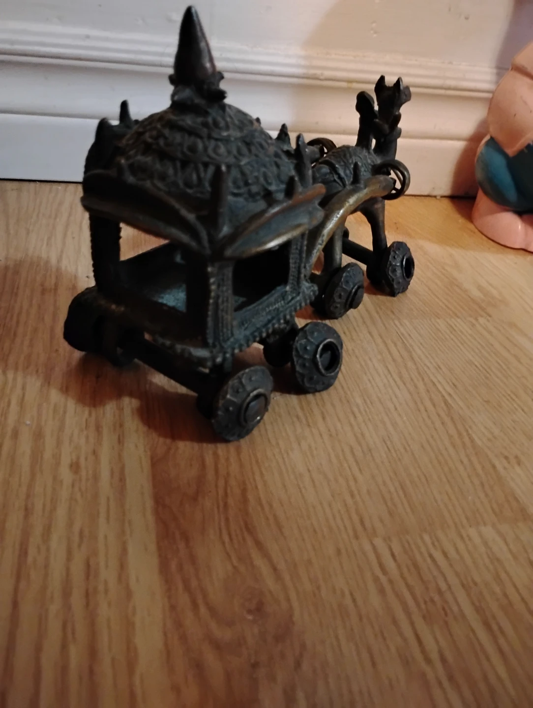 Vintage-style Metal figurine - Horse Carriage (Indian heritage) - photo 3