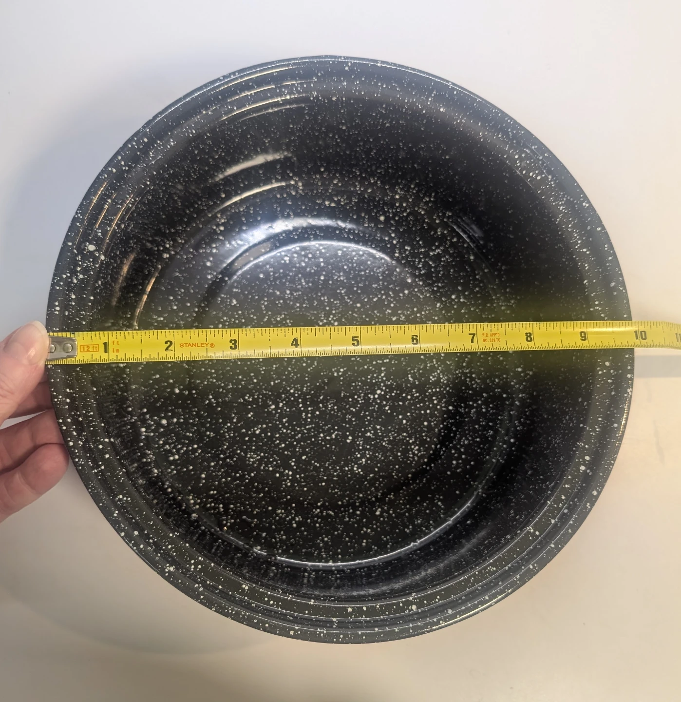 Granite enamelware pot with lid - photo 2