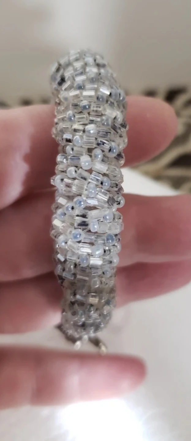 Handmade Beaded Bracelet - photo 3
