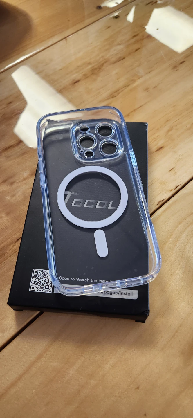 Clear Magnetic Phone Case for iPhone 16 Pro