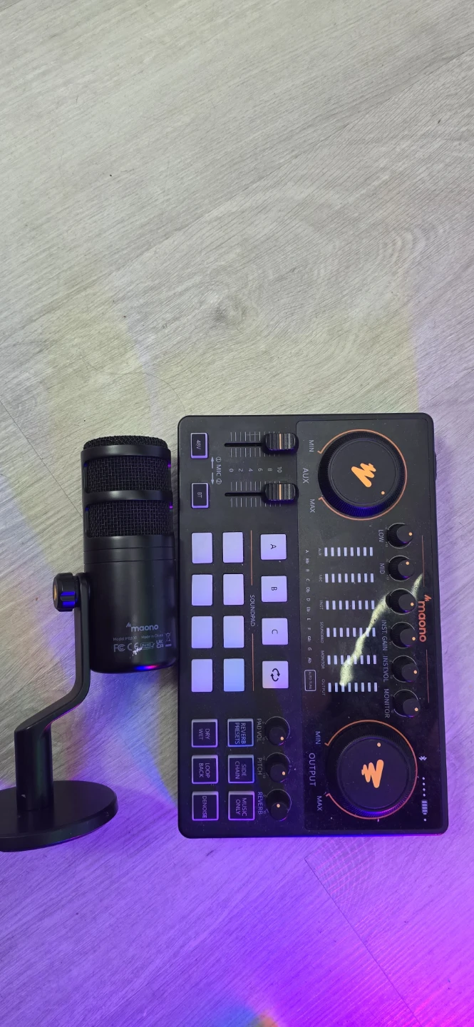 Maono AU-AM200 Audio Mixer and PD200 Microphone Set - photo 4