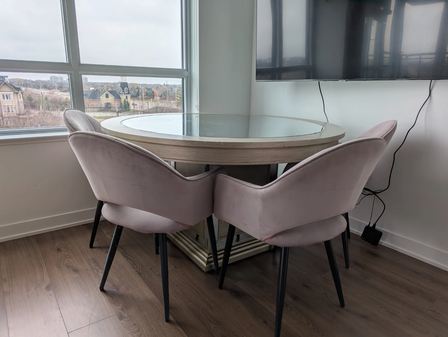 Elegant 4-Seater Mirror Dining Table Set for Sale - photo 5
