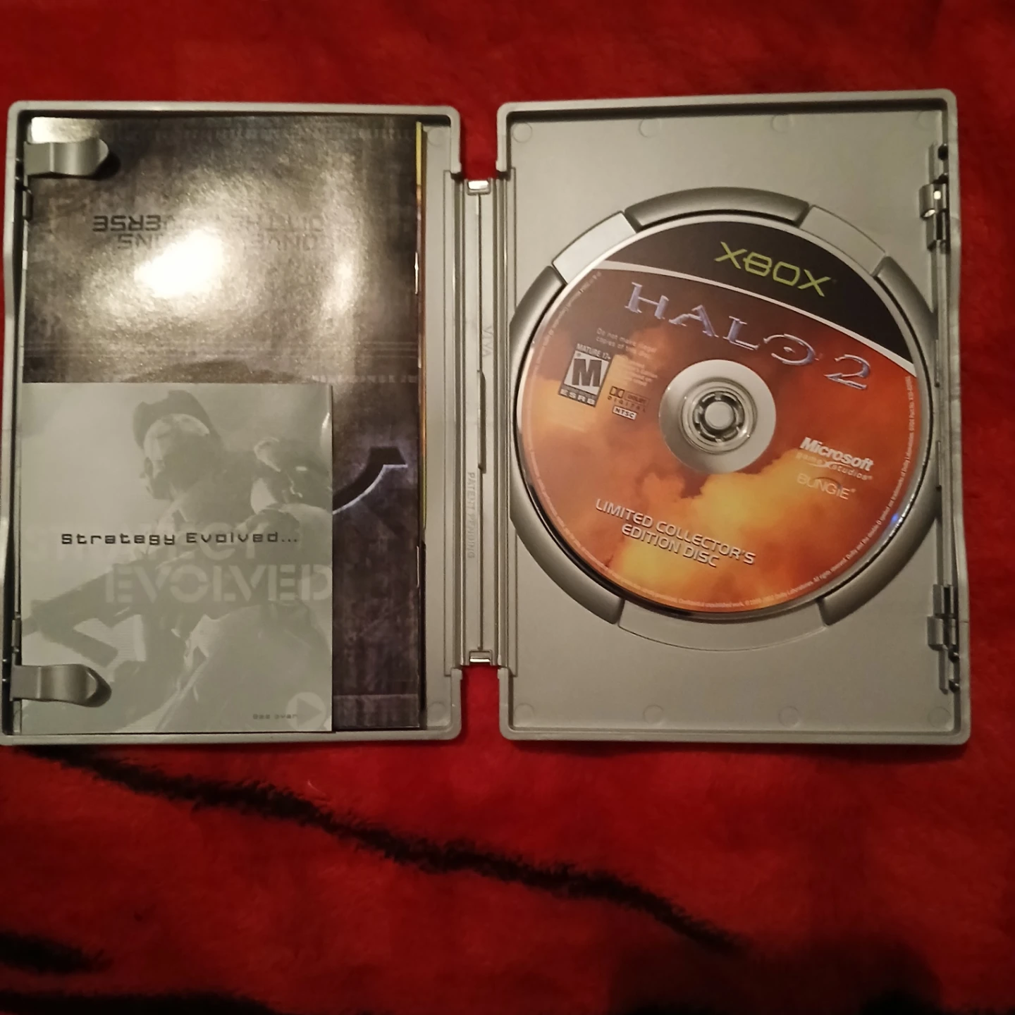 Xbox Halo 2 Limited Collector's Edition Game - photo 3