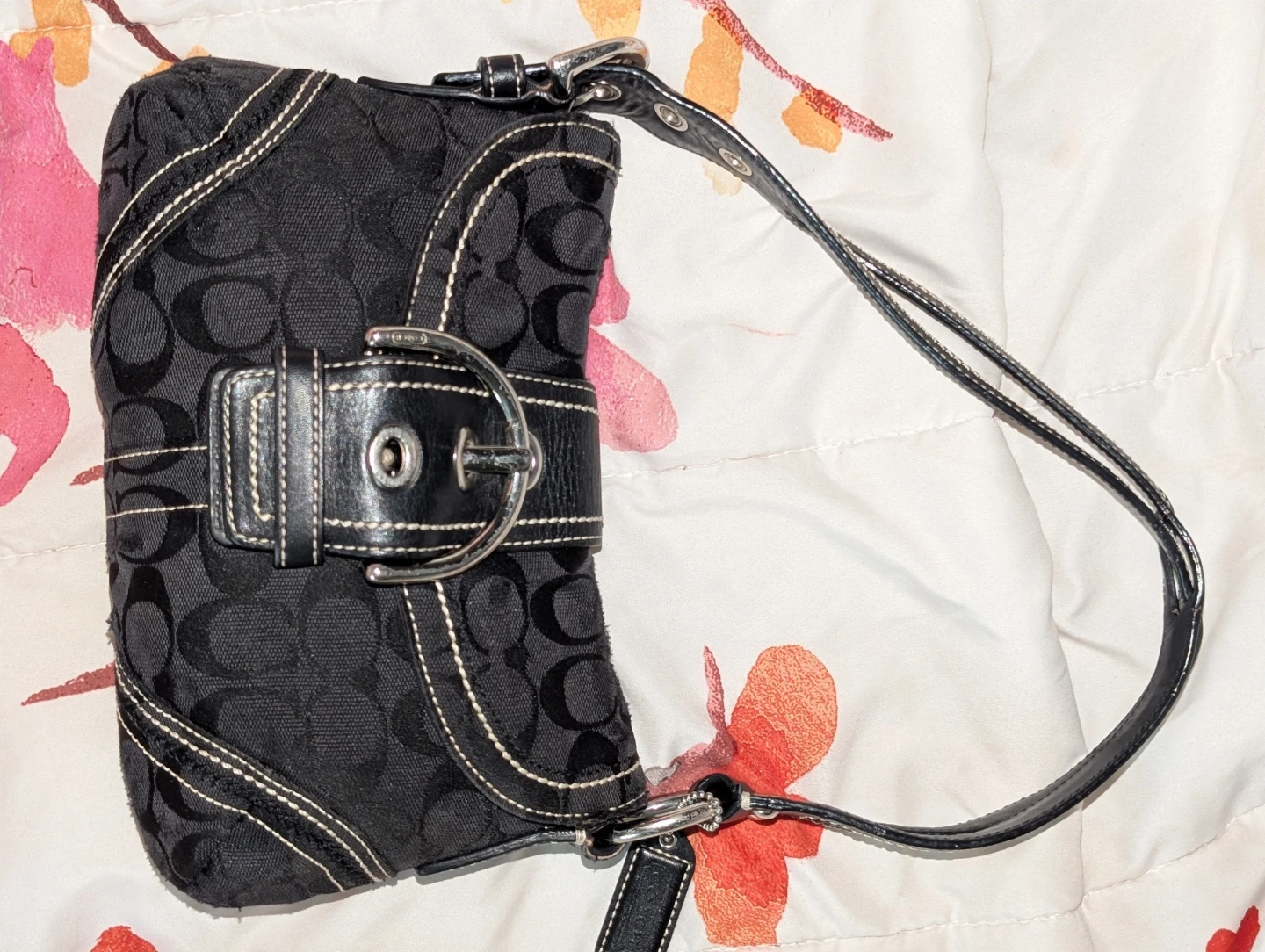 Coach soho small black 2006. (Has flaws see pictures) - photo 2