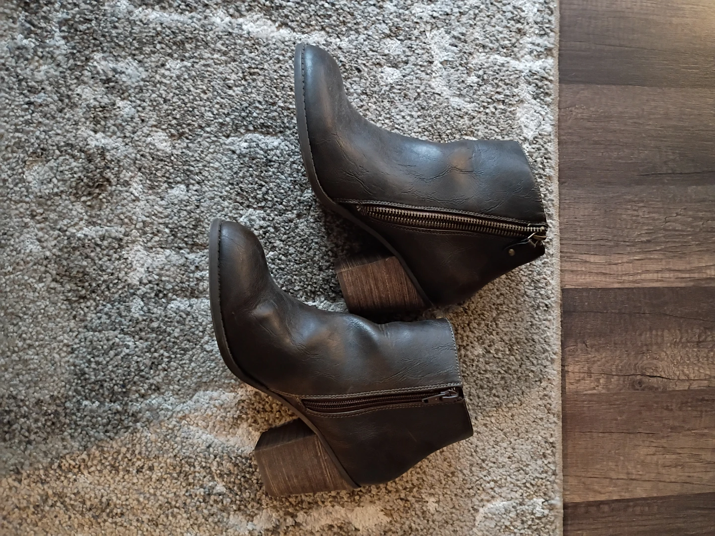 Diba True Women's Brown Leather Ankle Boots size 8.5