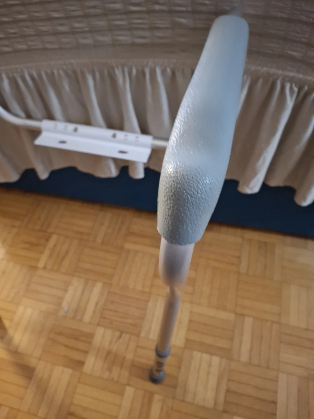Toilet Safety Assist Rail Handle - photo 3