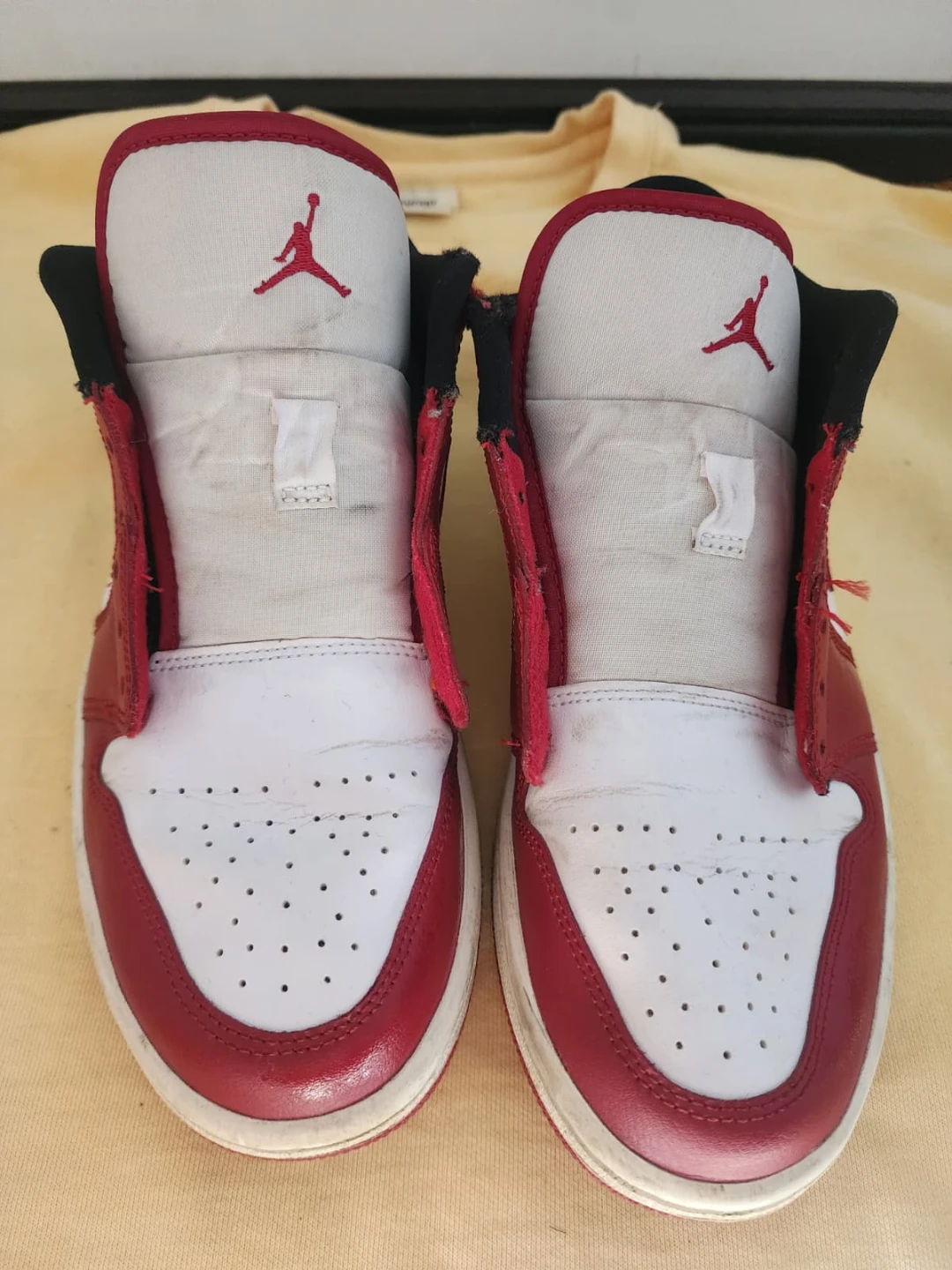 Air Jordan 1 Low SE Gym Red White Black Sneakers