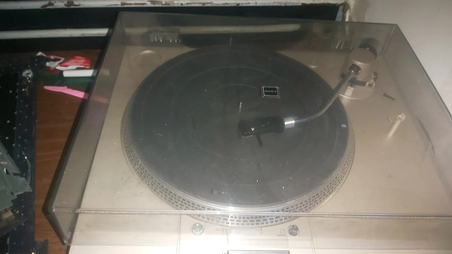 Sony PS-T1 Direct Drive Turntable - photo 2