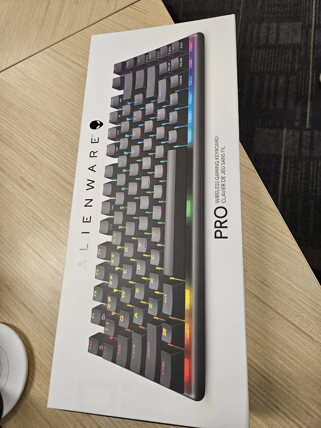 Alienware PRO Wireless Gaming Keyboard - photo 2