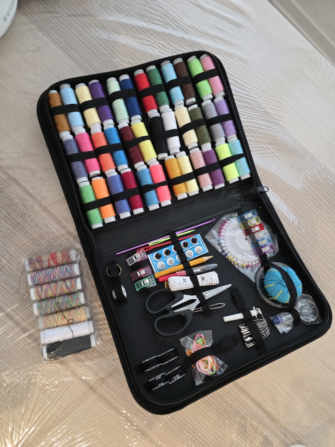 Large Premium Sewing Kit (226 pcs) Inscraft - photo 3