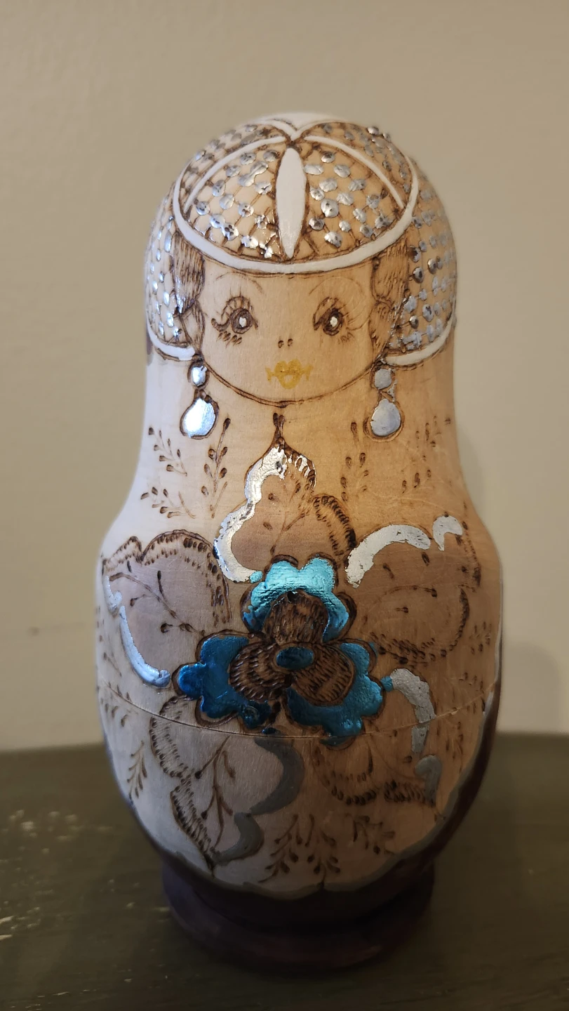 Hand-Painted Nesting Dolls - photo 3