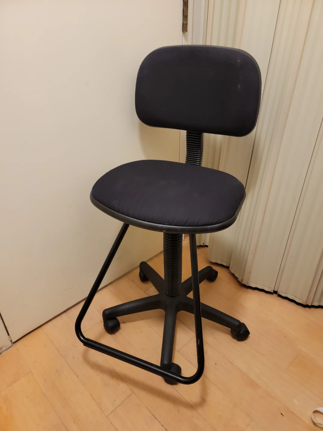 Black Office/drafting Chair