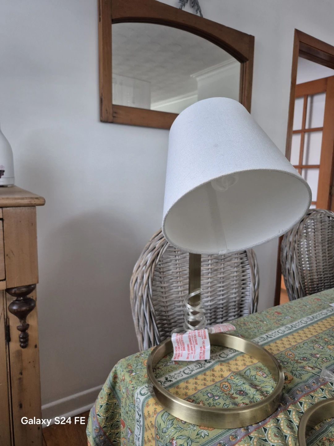 2 Brass Table Lamps with White Shades - photo 3