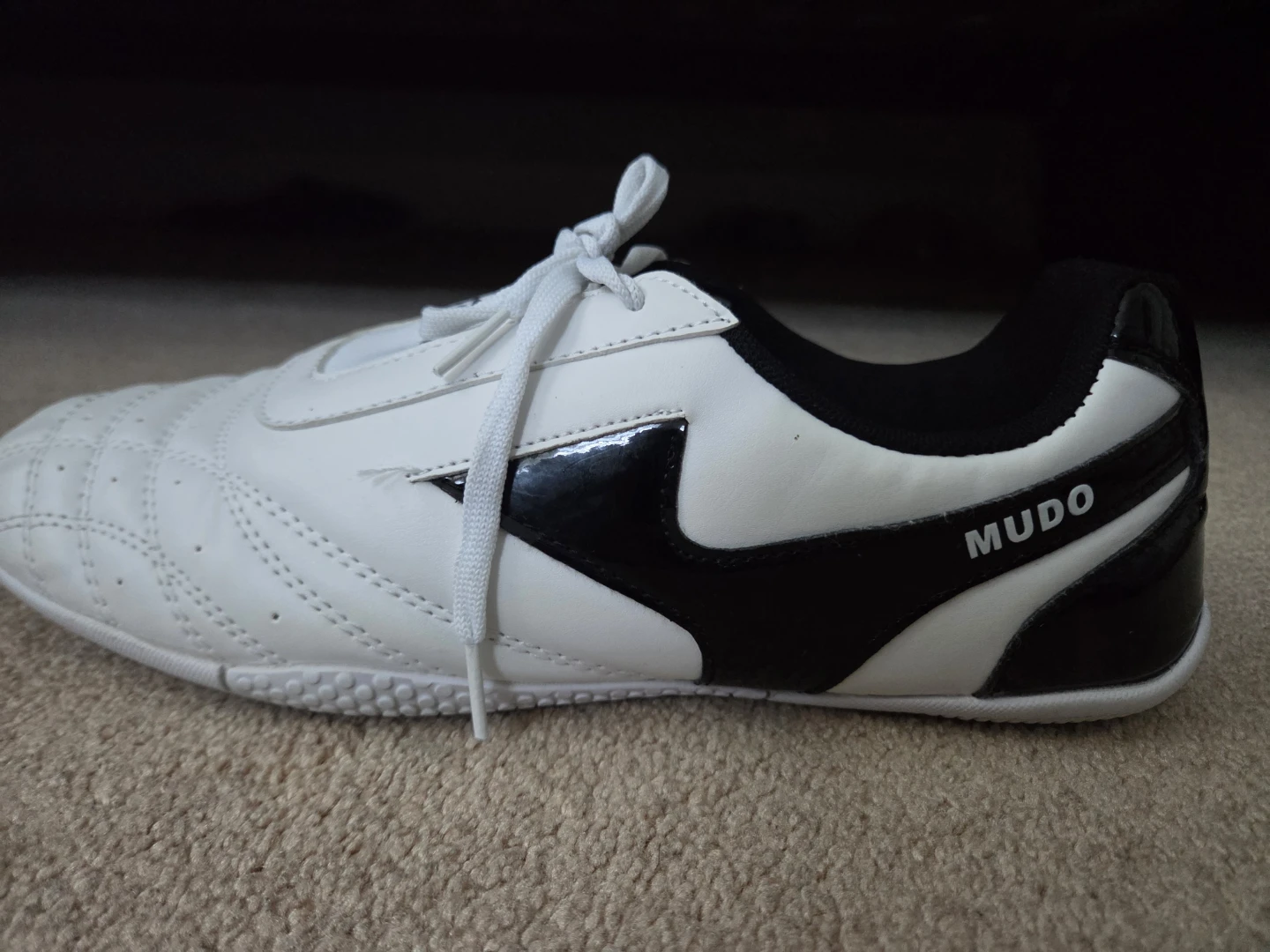 MUDO White Taekwondo Shoes Size 11 - photo 3