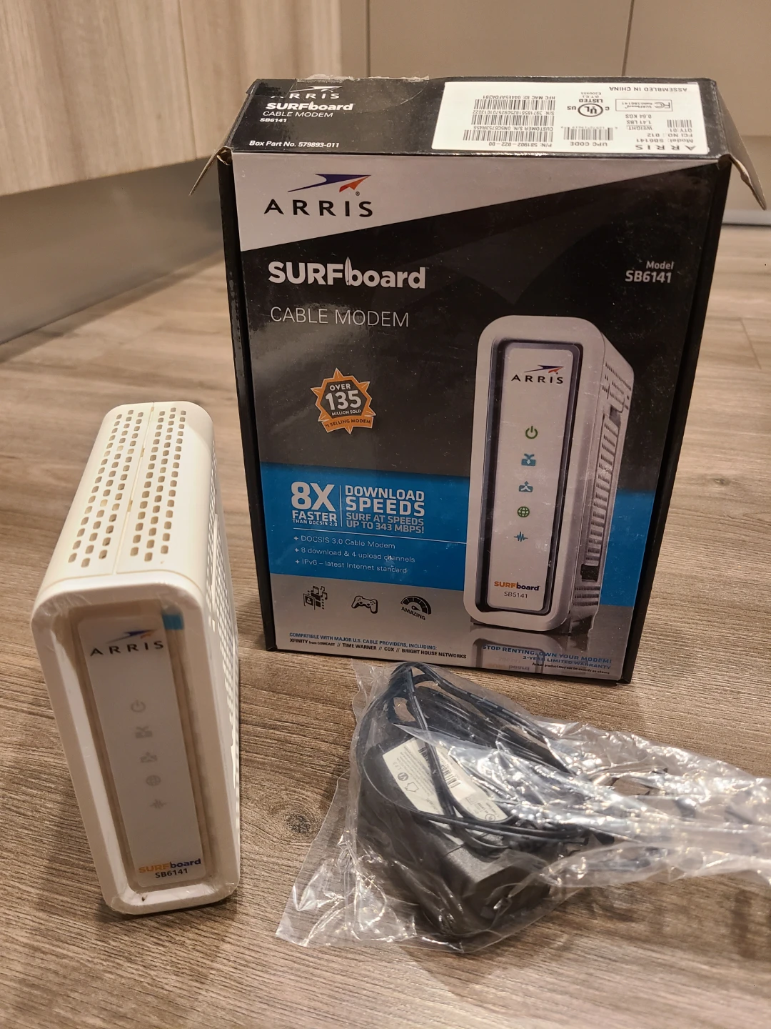 Arris SURFboard SB6141 Cable Modem - photo 2