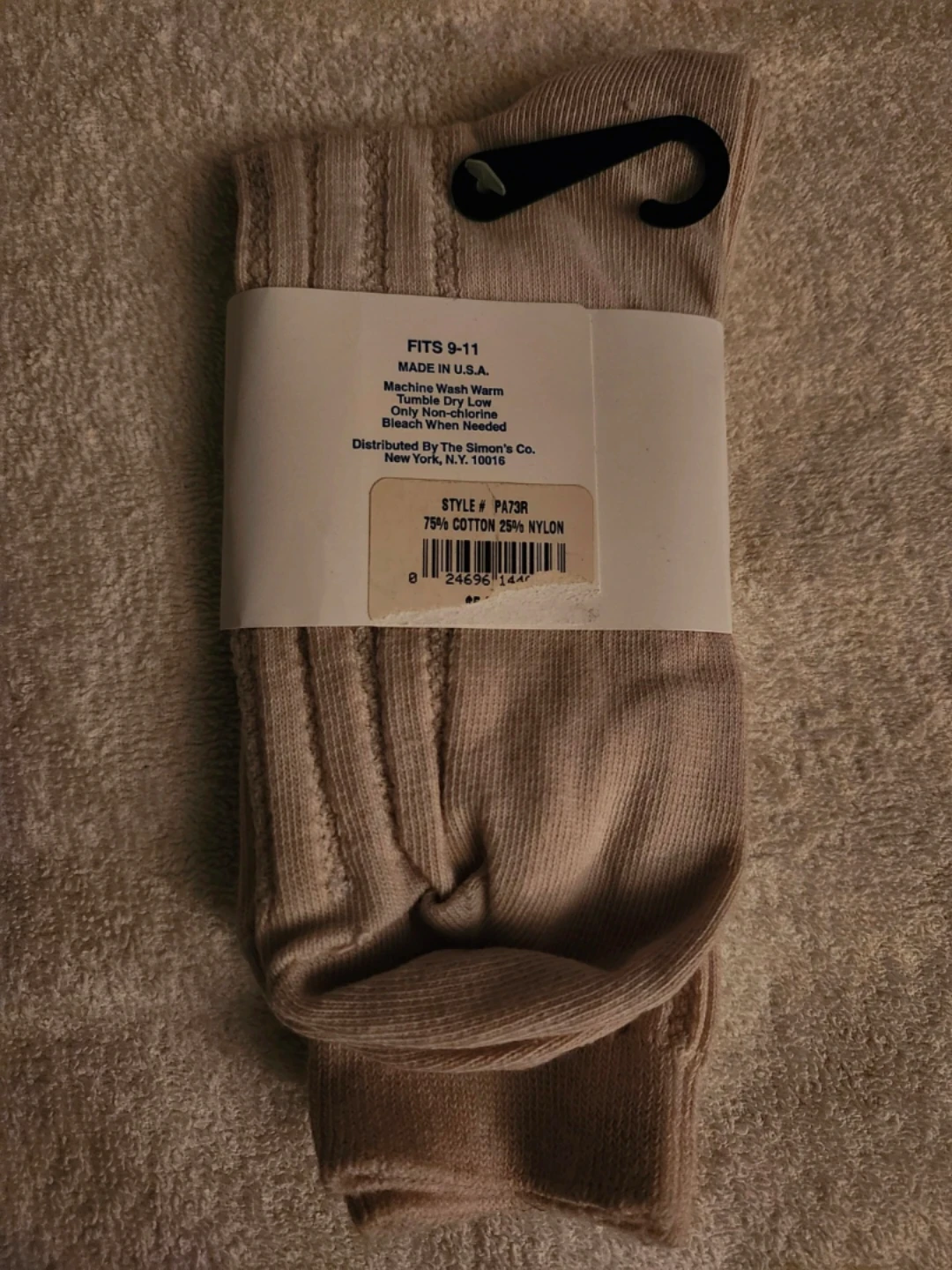 NEW Sz 9-11 BEIGE IVORY SOCKS, WOMENS - photo 3