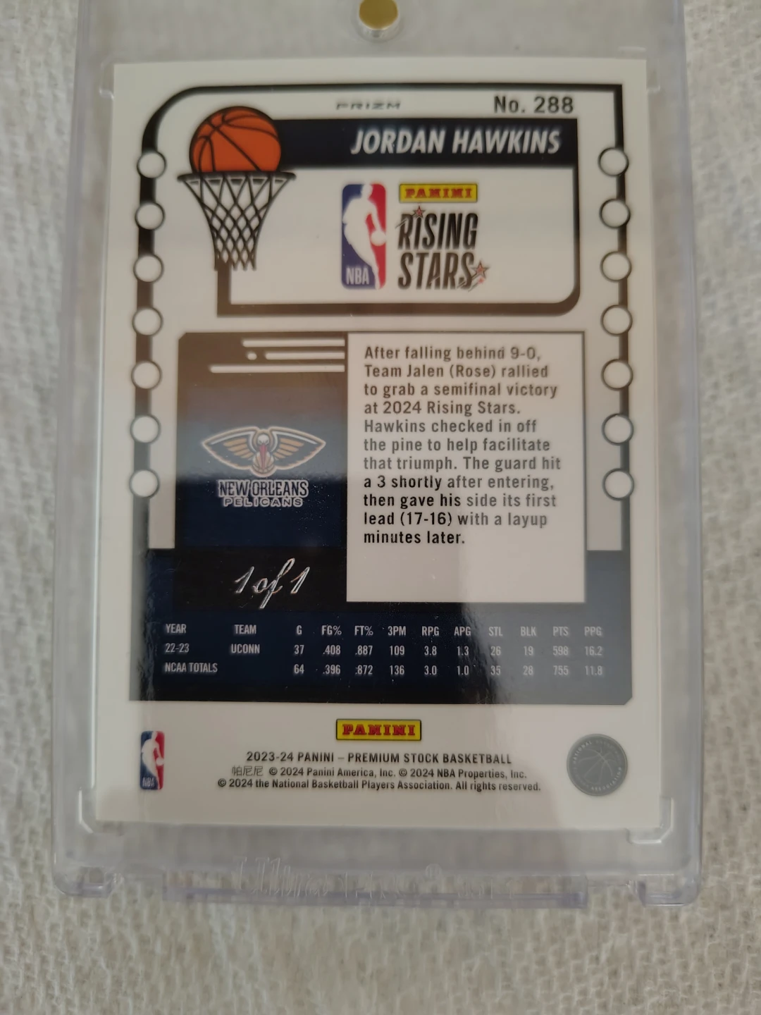 1 of 1 GOLD VINYL!!! Panini Jordan Hawkins NBA Rising Stars Card - photo 2