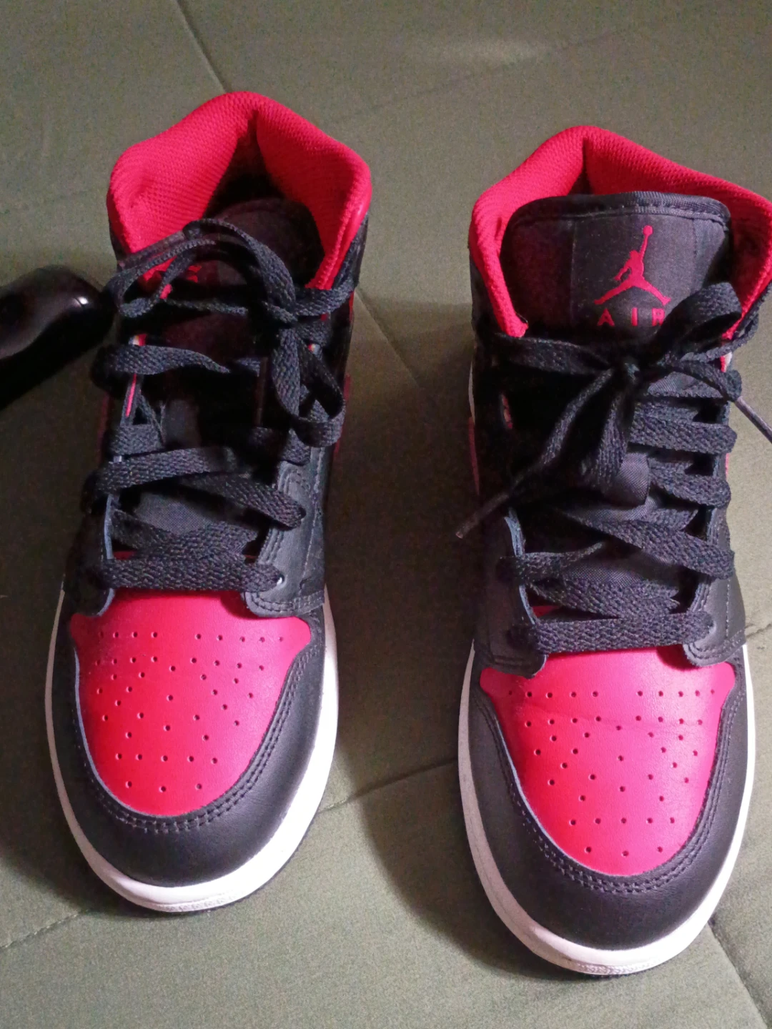 Air Jordan 1 Mid (Toddler) Black Red White