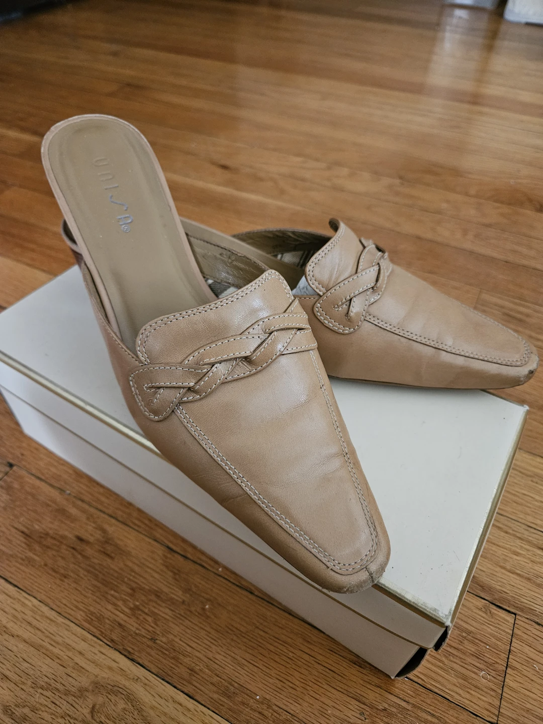Unisa Tan Leather Mules