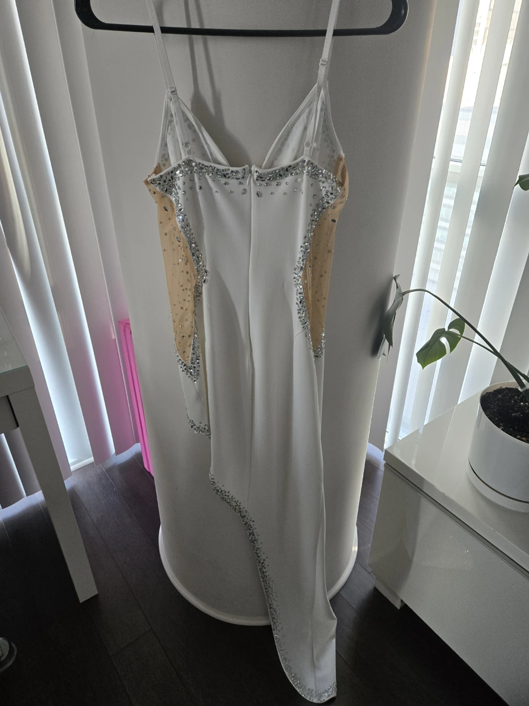 White Rhinestone Detail Maxi Dress - photo 3