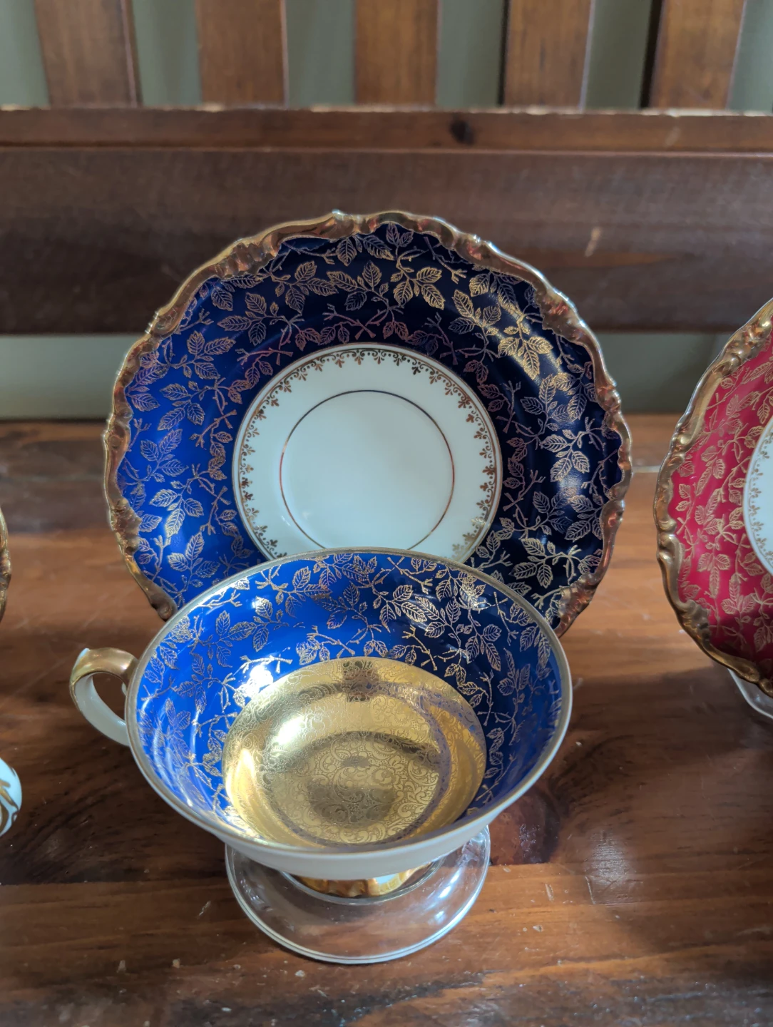 Set of 4 Vintage Teacups and Saucers - photo 3