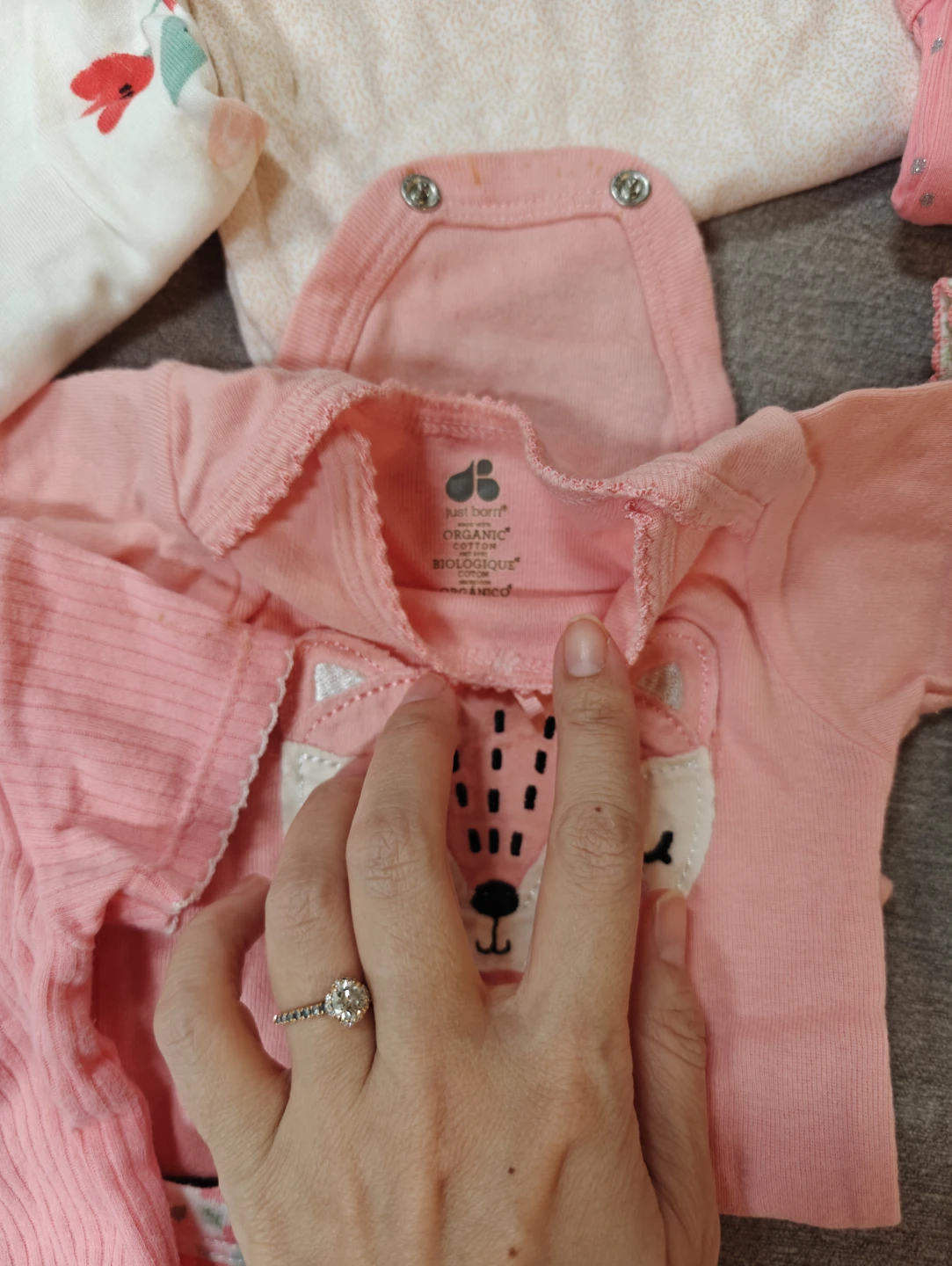 5 Baby Girl Bodysuits - Just Born, Carter's - photo 2