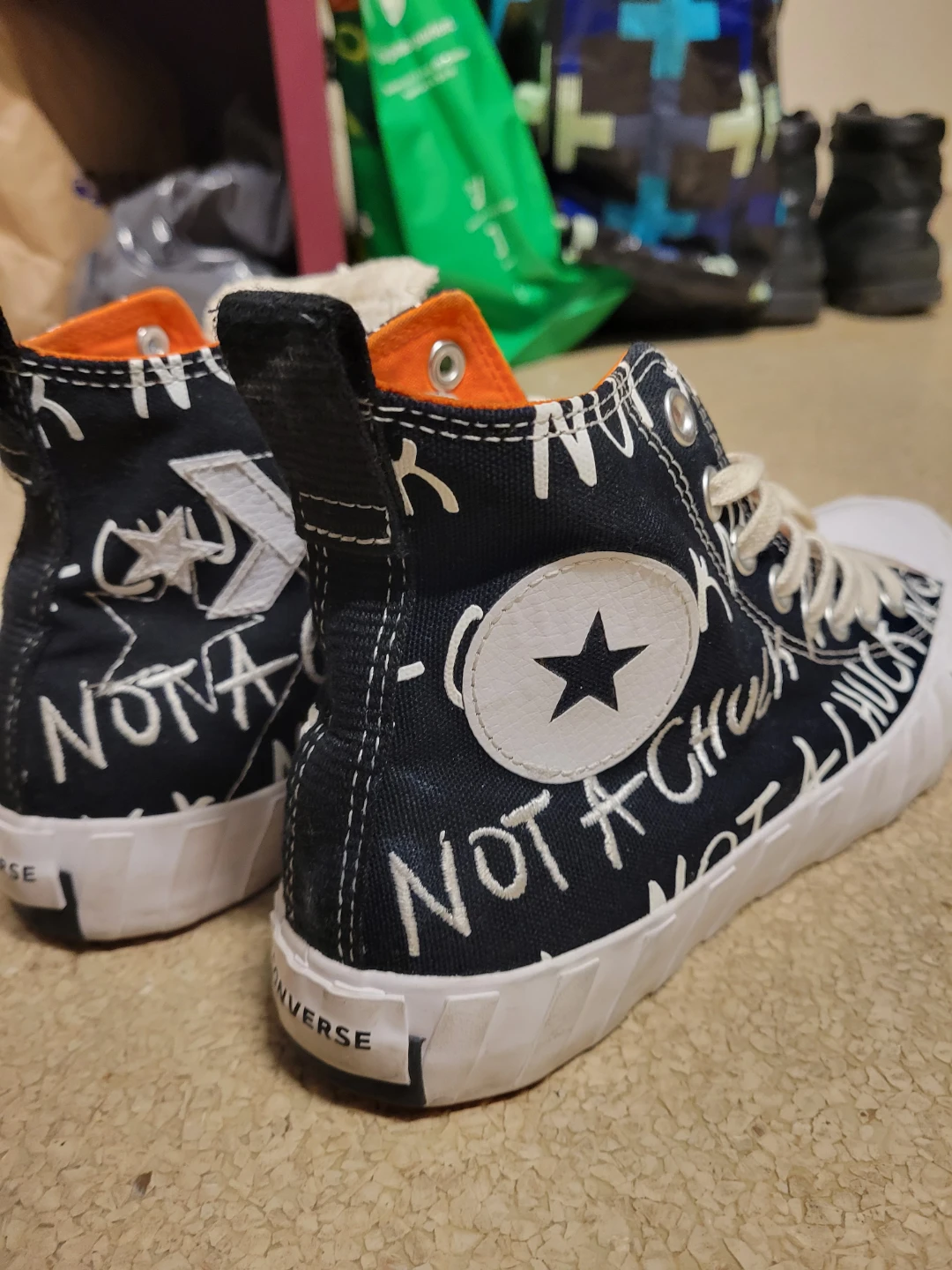 Converse Chuck Taylor All Star High Top Shoes - Kids Size 7 - photo 3