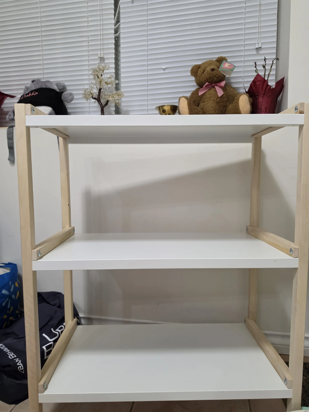 White 3-Shelf Storage Unit