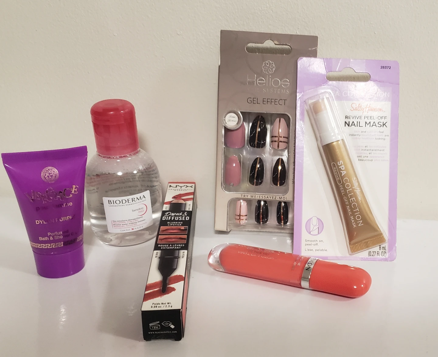 Brand new Women's Skin care And Nails Care