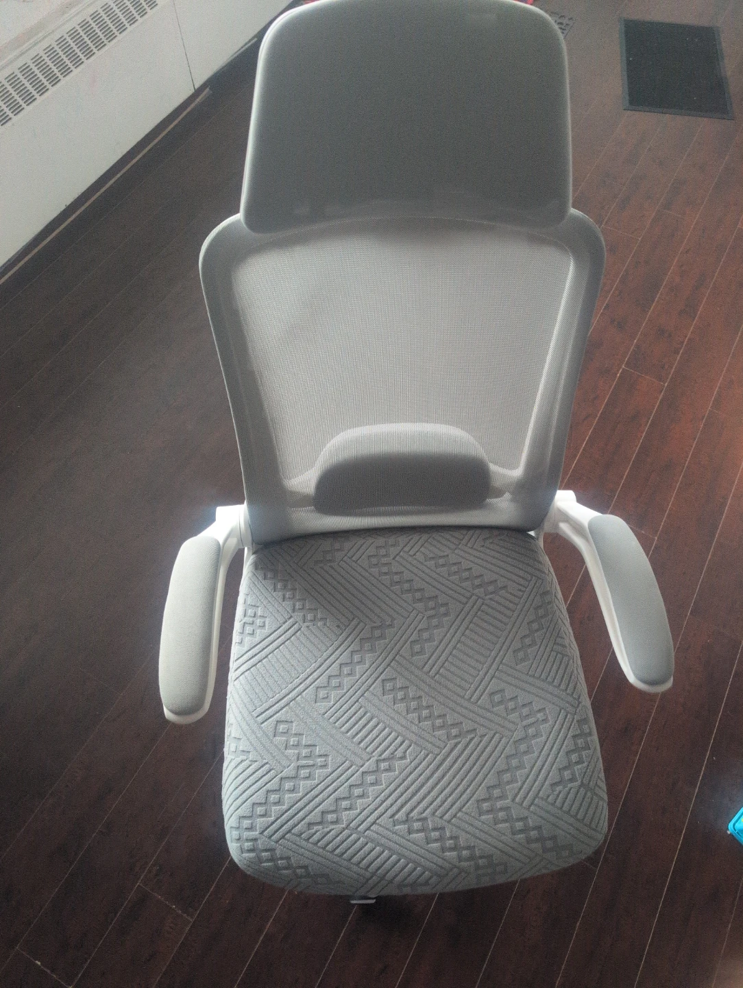 Ergonomic Mesh Office Chair with Lumbar Support