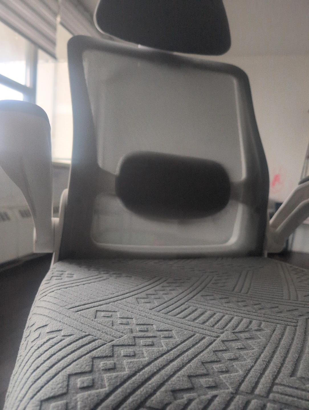 Ergonomic Mesh Office Chair with Lumbar Support - photo 2
