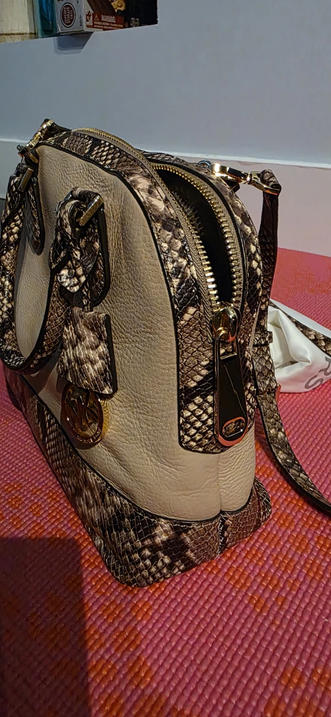 Michael Kors Dome Satchel Handbag Snakeskin Leather - photo 4