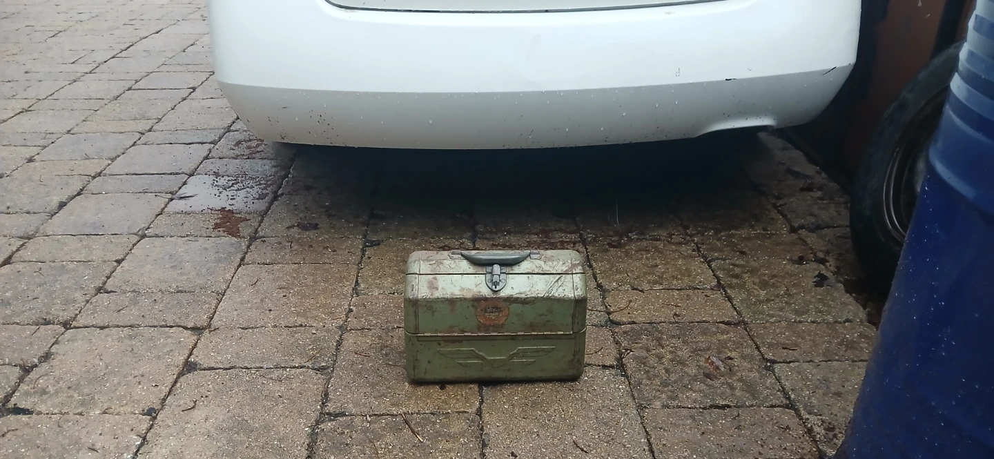 Simonsen Metal Tackle Box - photo 2