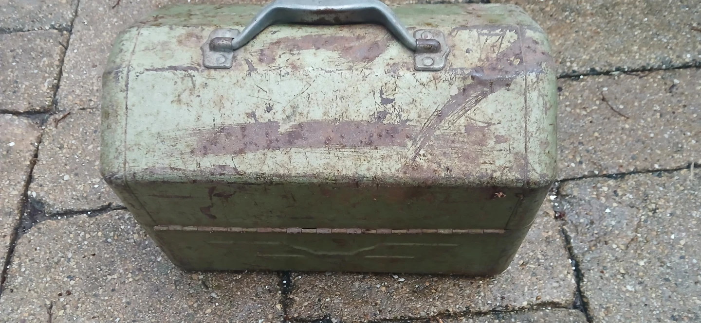 Simonsen Metal Tackle Box - photo 5