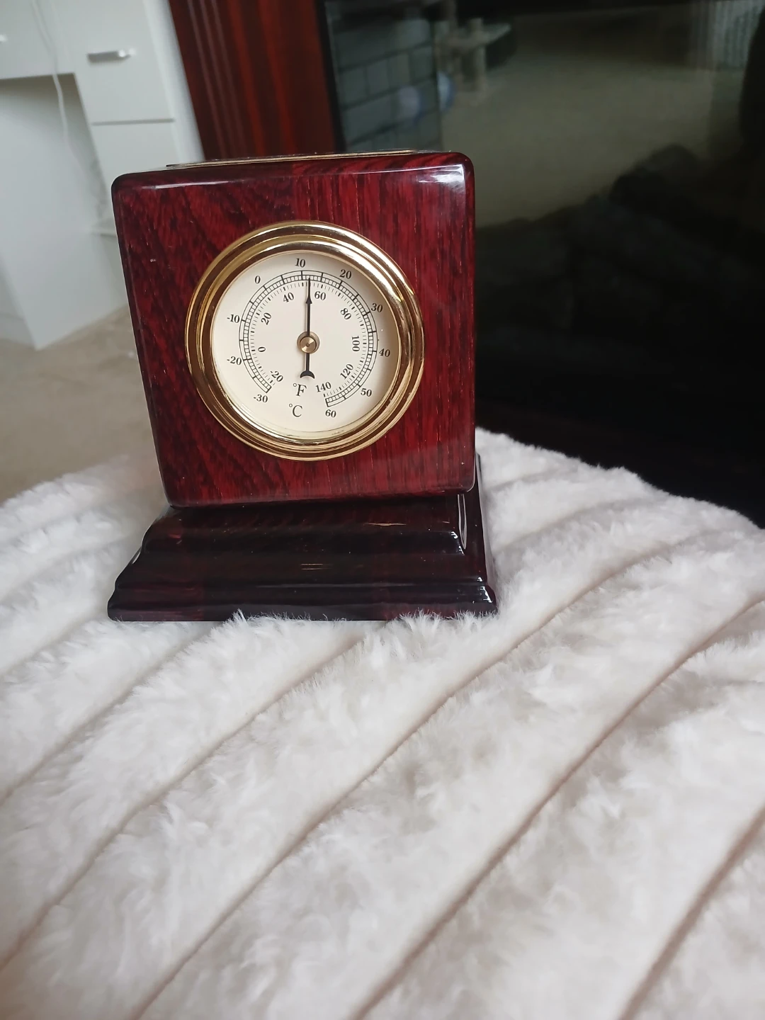 Howard Miller Wood Desk Clock with Thermometer and Hygrometer - photo 3