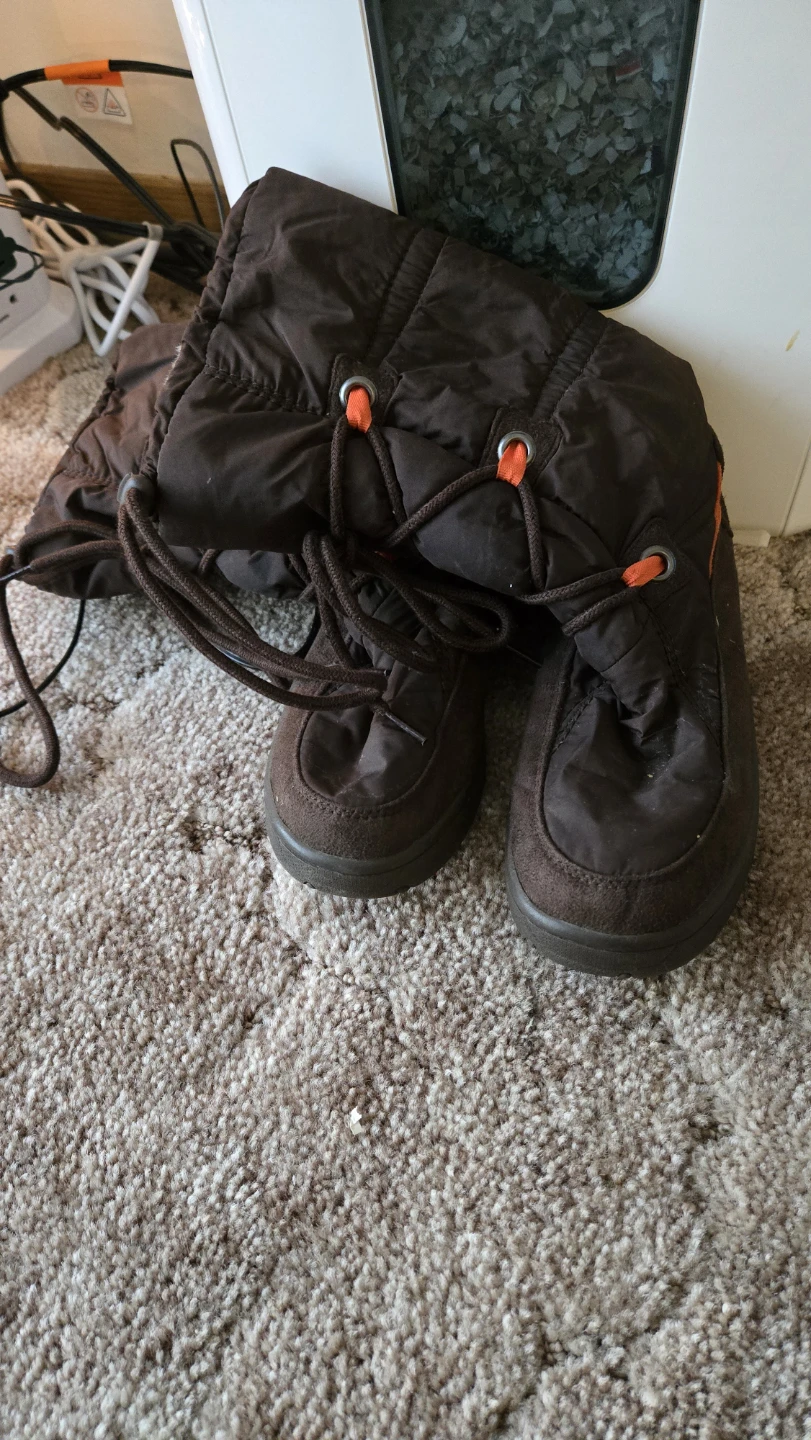Brown Puffer Boots❤️