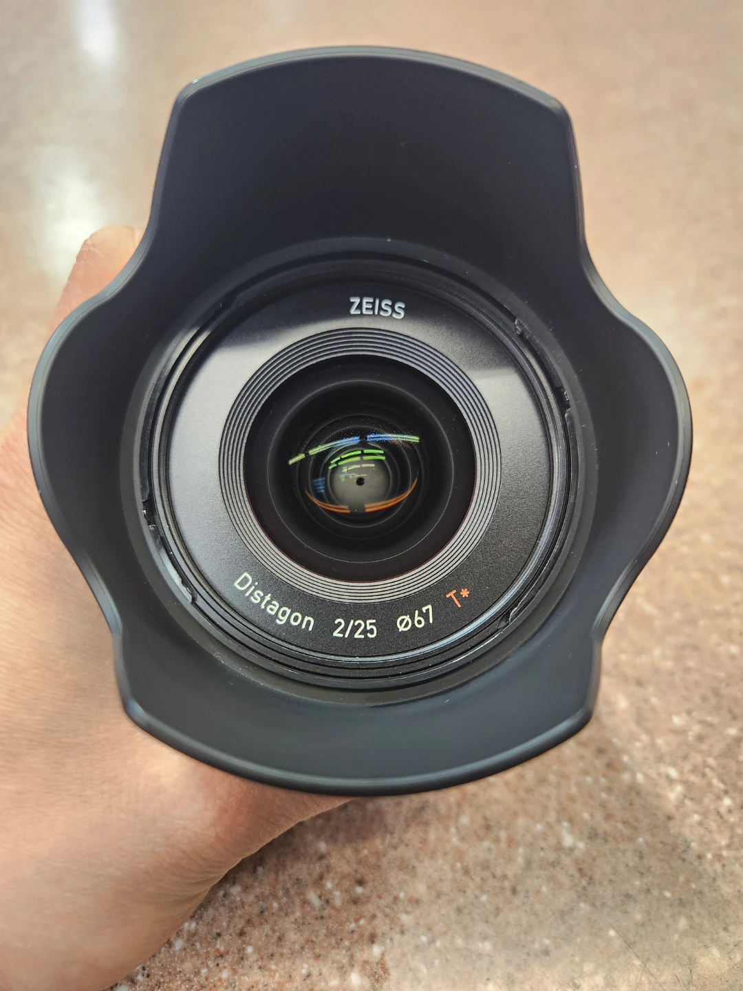 Zeiss Batis 25mm f2 Lens for FE - photo 3